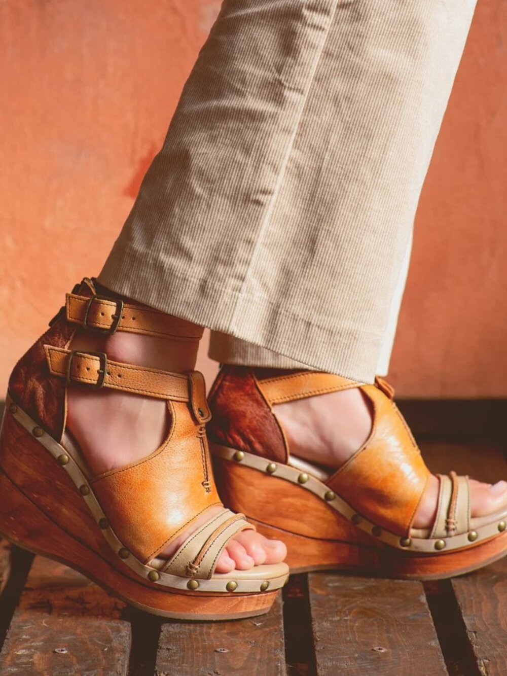 BED/STU Princess Wedge Sandals (For Women) Cafe Latte Lux